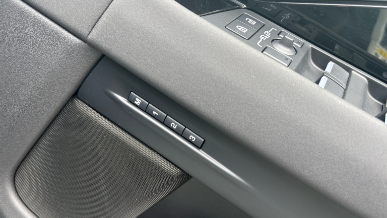 Land Rover Range Rover Evoque 2.0 D165 Dynamic SE 5dr Auto Diesel Hatchback